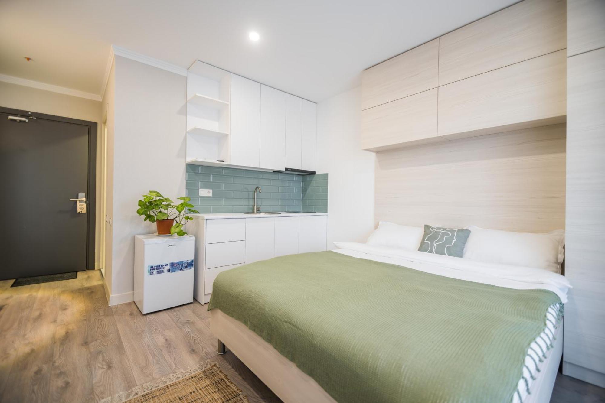 Green Side Apart Hotel Μπατούμι Εξωτερικό φωτογραφία