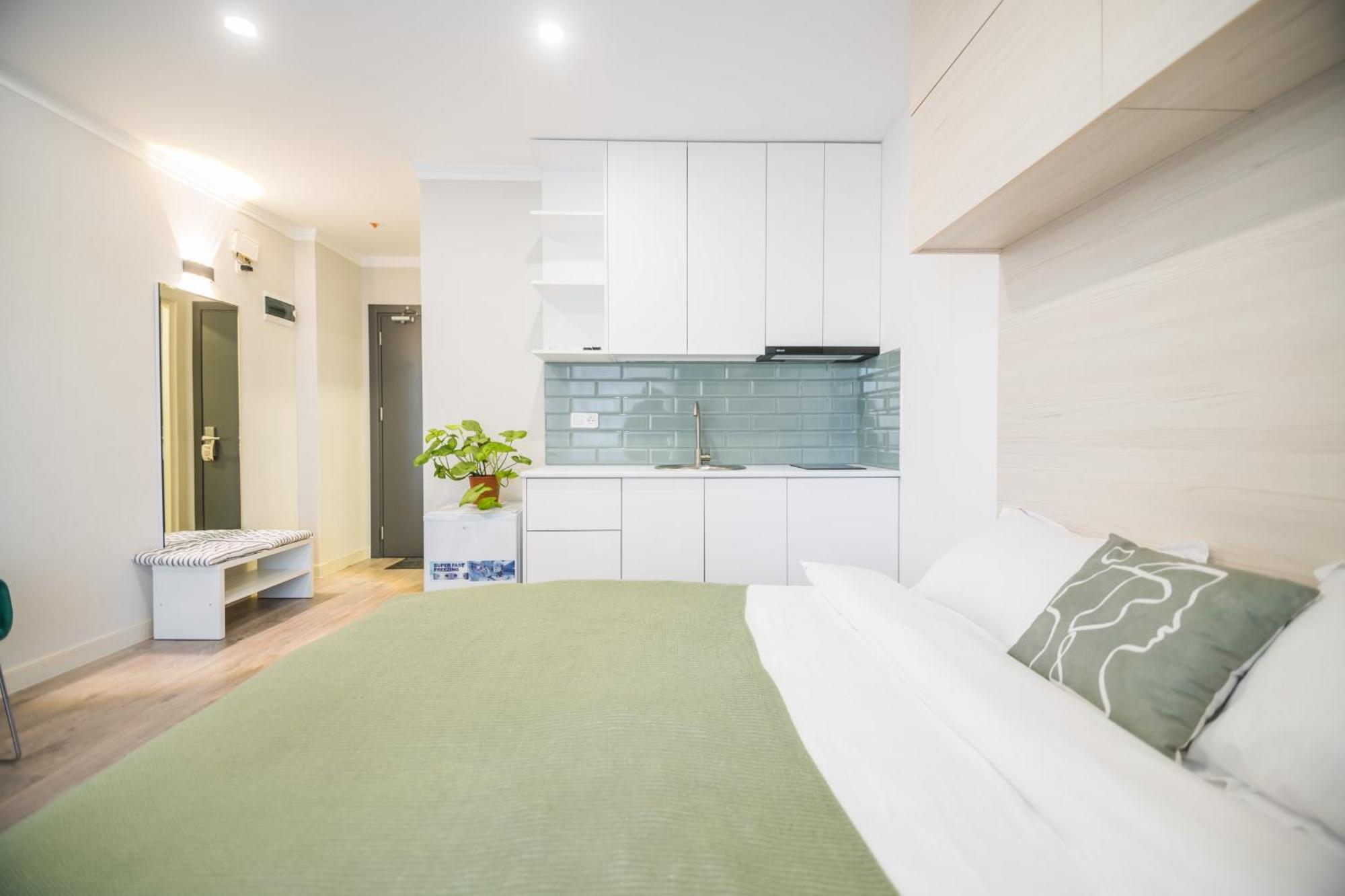Green Side Apart Hotel Μπατούμι Εξωτερικό φωτογραφία