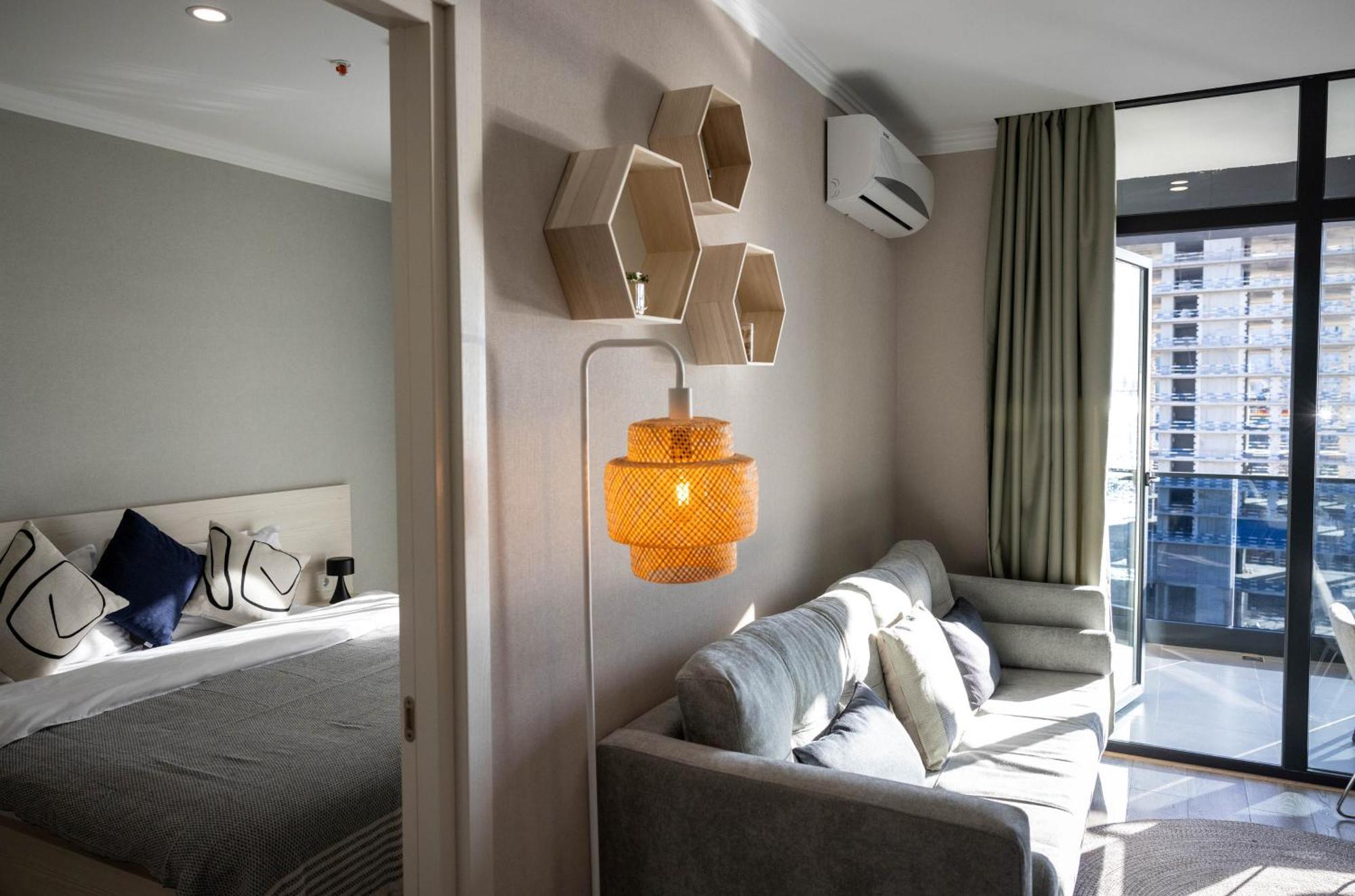 Green Side Apart Hotel Μπατούμι Εξωτερικό φωτογραφία